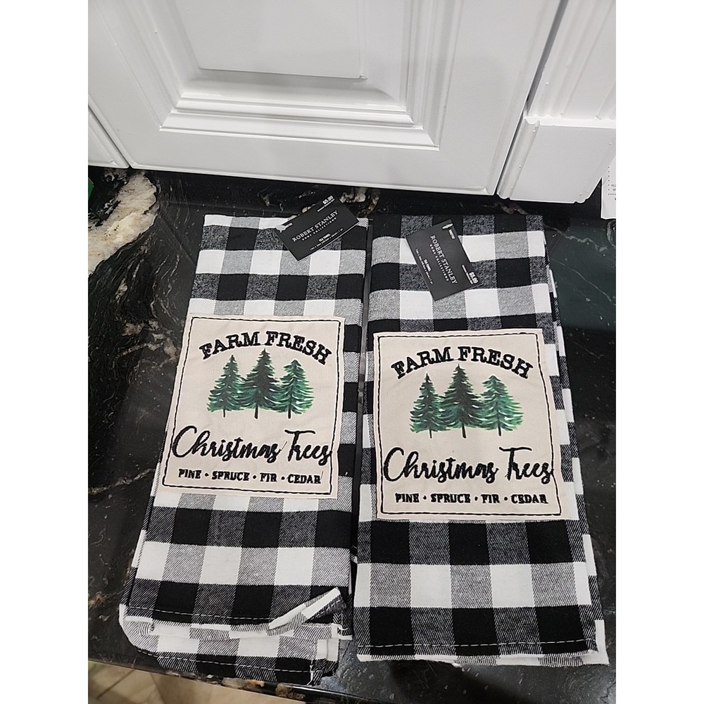 Set of 2 - Robert Stanley Kitchen Towels Farm Fresh Christmas Trees  16"x26" NEW
